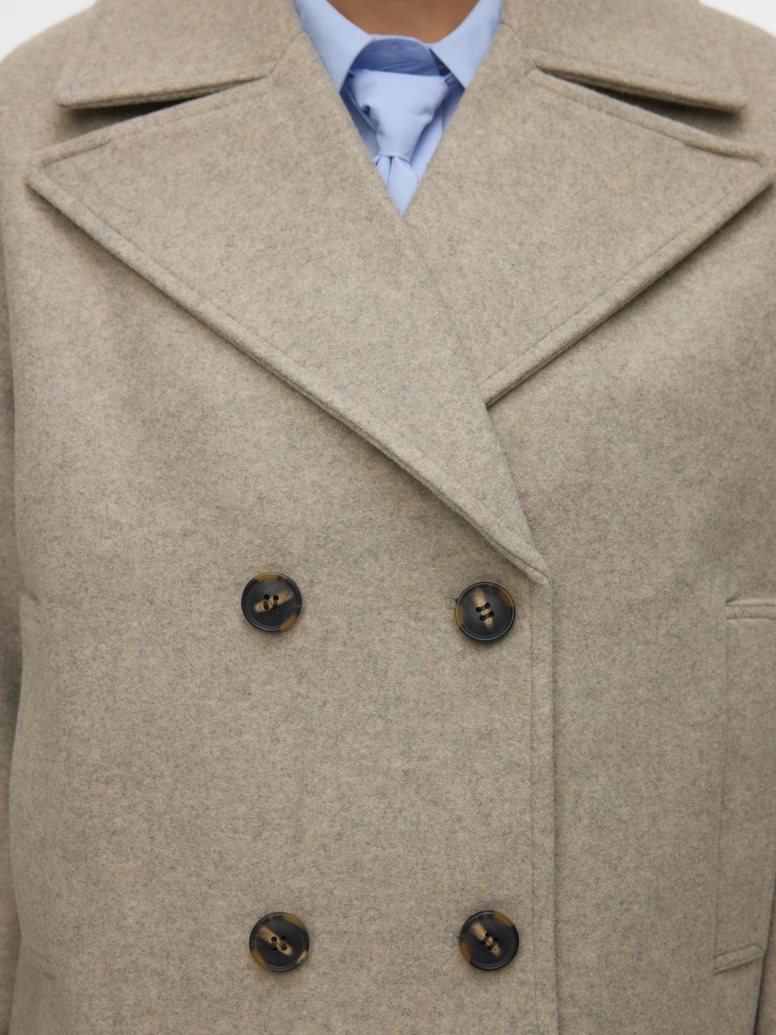 model_shot-detail